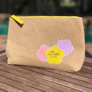 Cosmetic bag